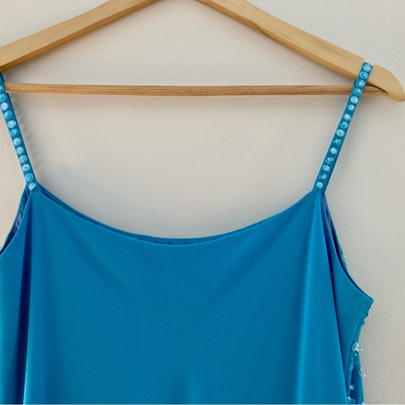 Beautiful turquoise sequinned dress 👗 - Picture 4 of 6